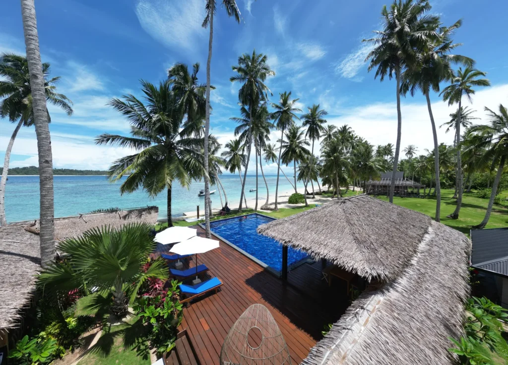 Nasara Resort Mentawai beachfront — the best alternative to a Mentawai hotel