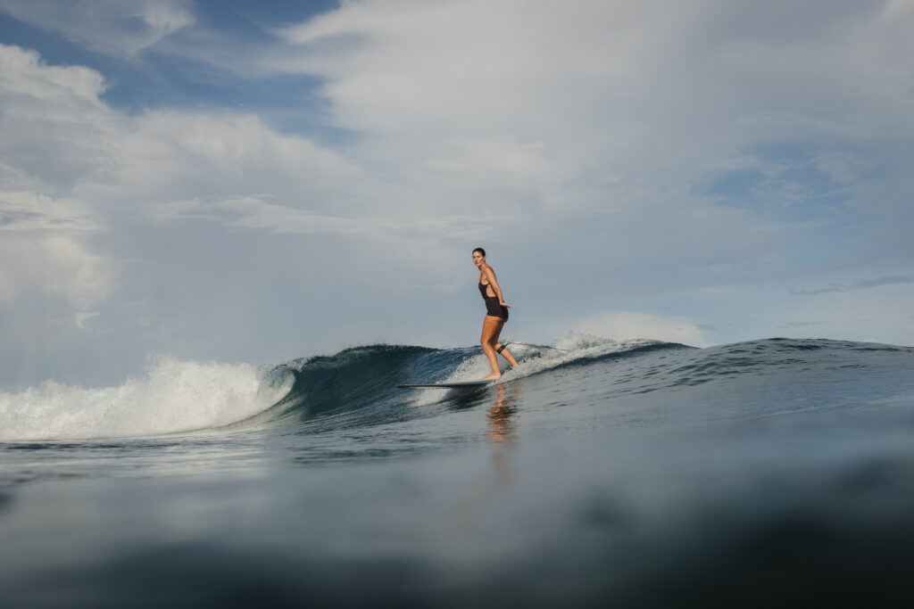 Surfers at Telescopes wave Mentawai from Nasara Resort guided session